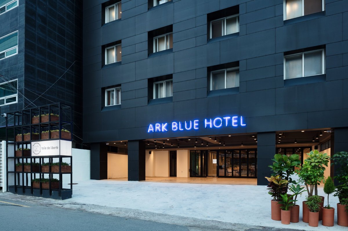 Ark Blue Hotel Prices Hostel Reviews Busan South Korea