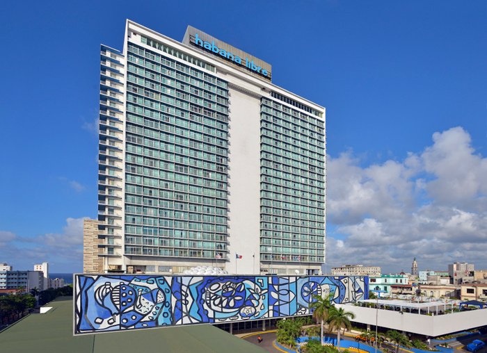 hotel habana libre teléfono