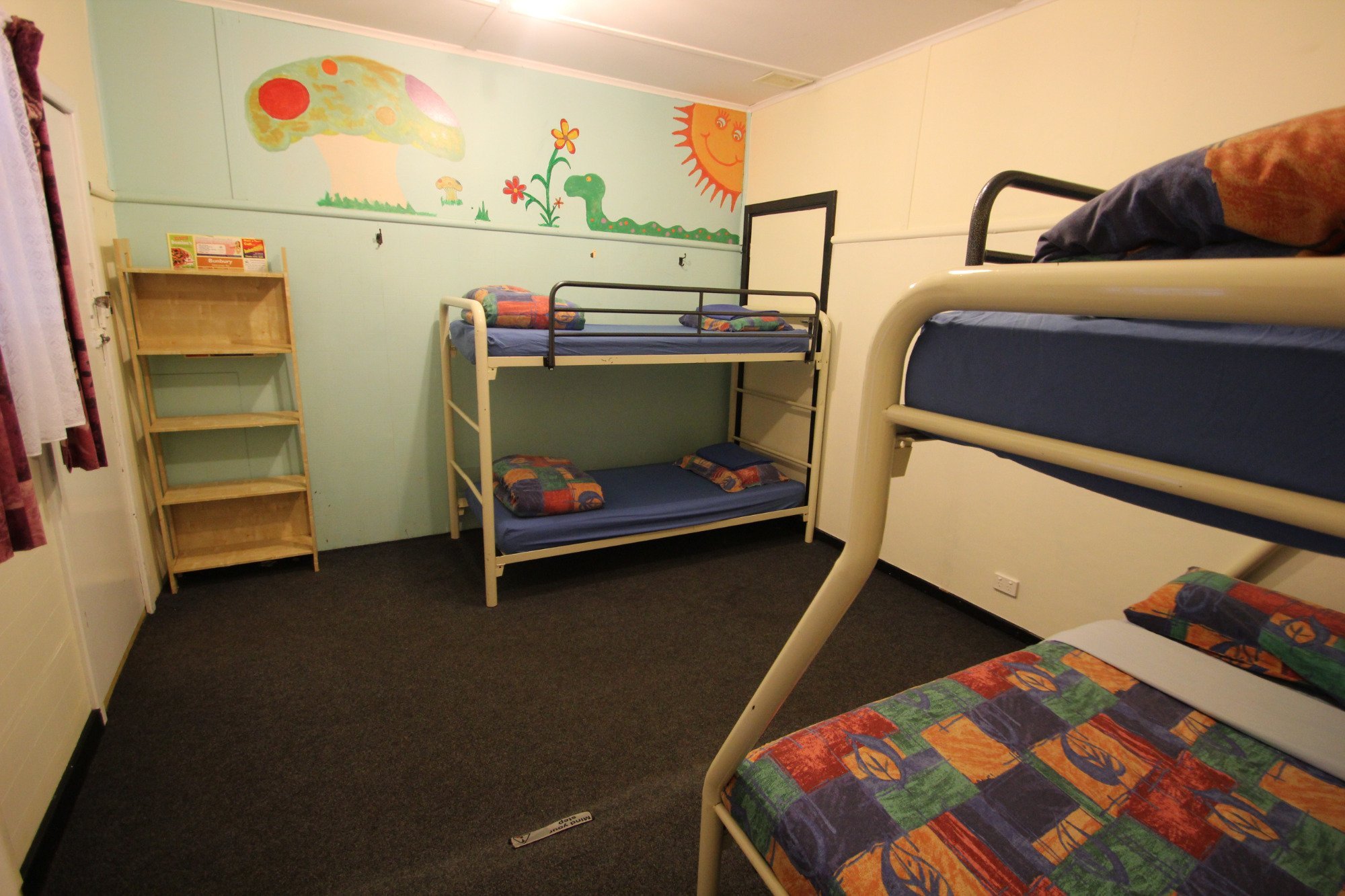Wander Inn Bunbury Backpackers by null