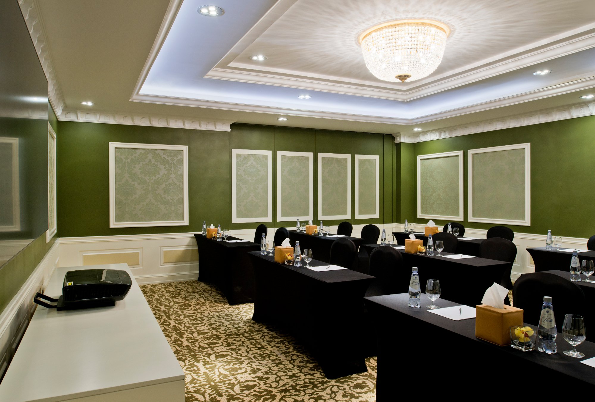 Hotel photo 16 of Warwick Doha.