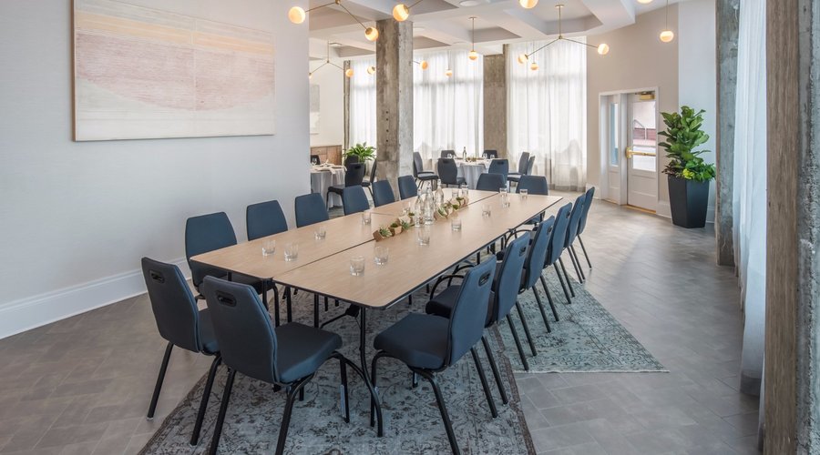 Hi-Lo Hotel, Autograph Collection - The Exchange Meeting Room