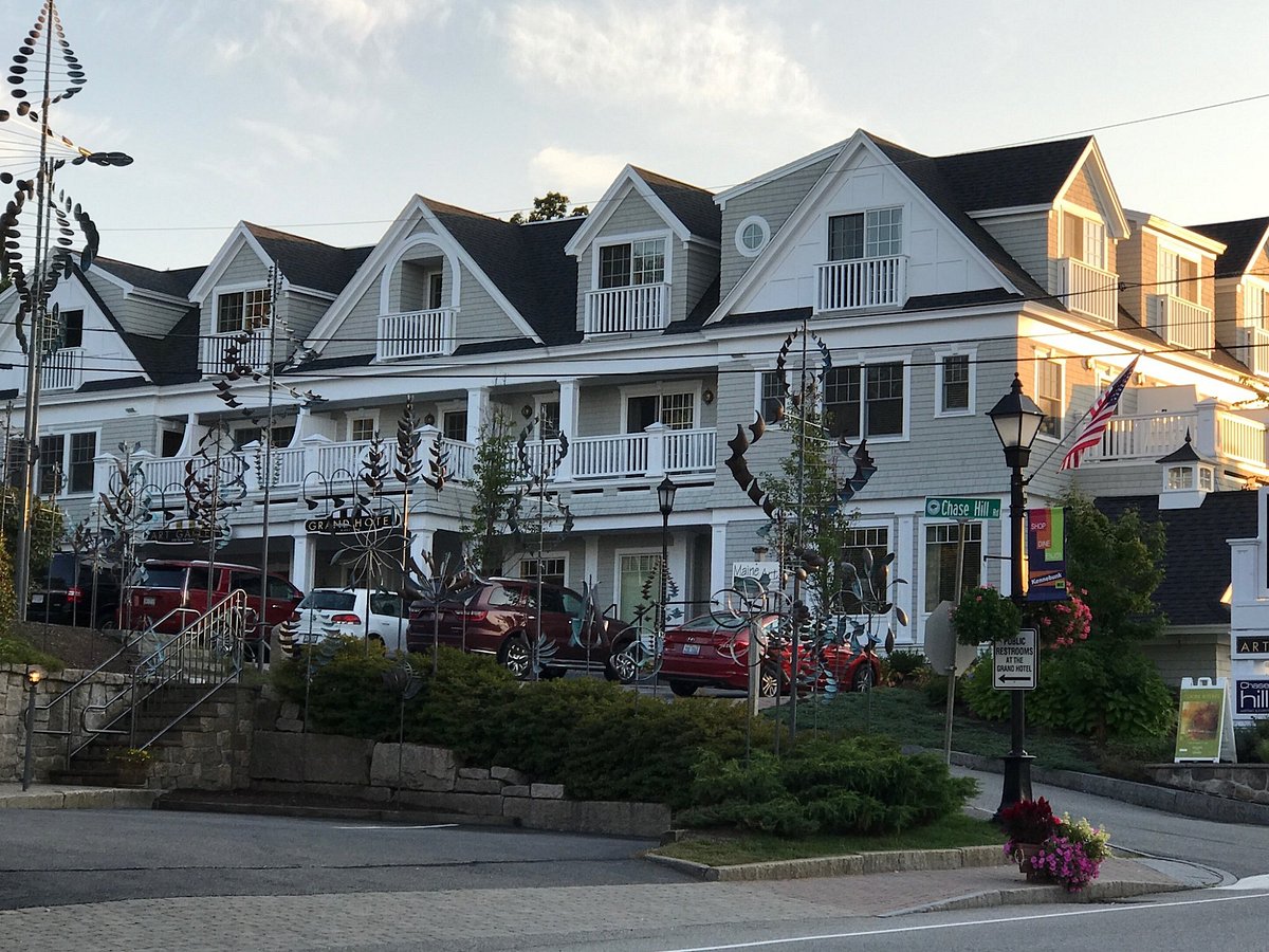 The Grand Hotel, hotel in Kennebunk