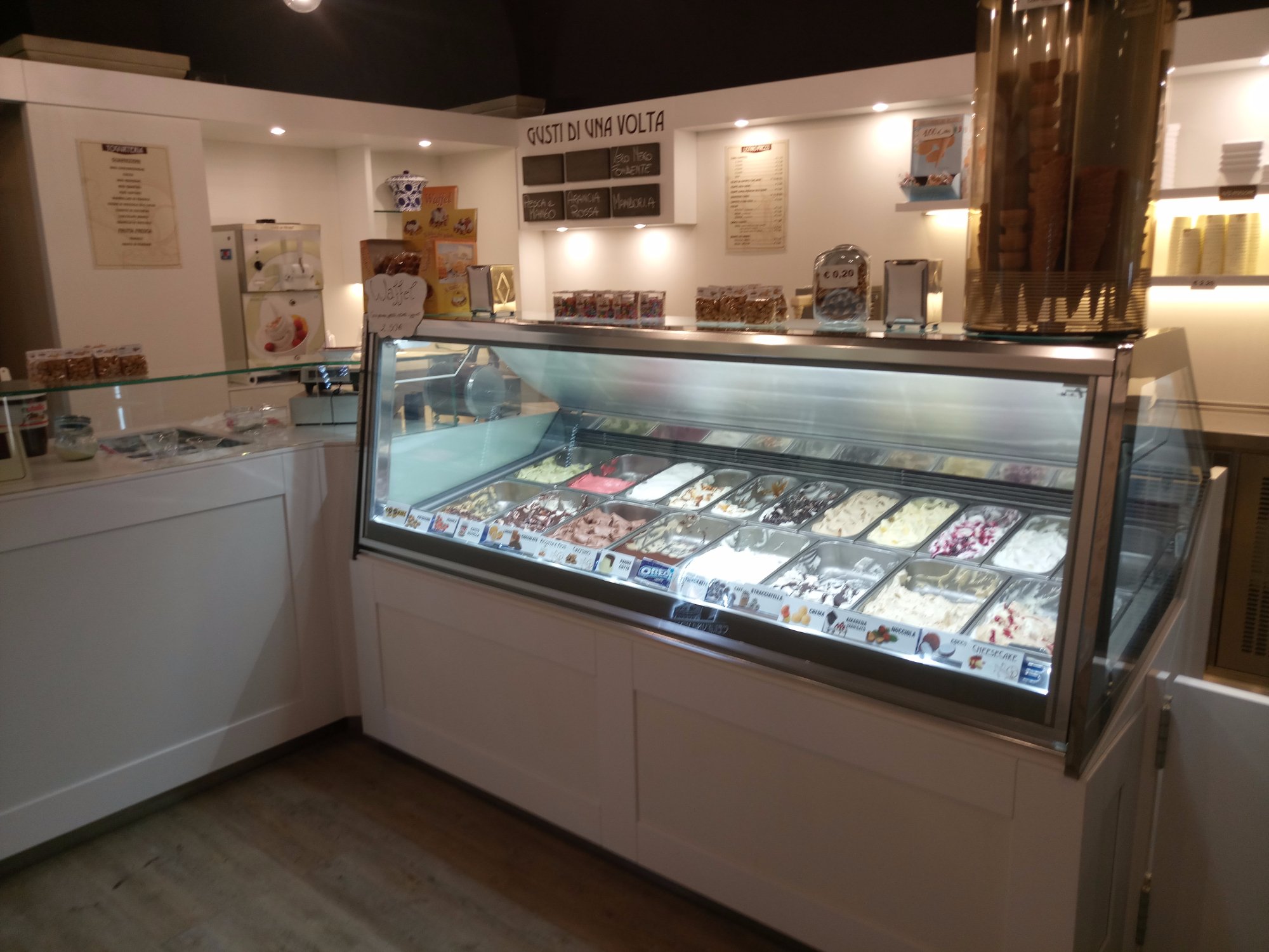 THE BEST Gelato in Province of Arezzo Updated February 2024