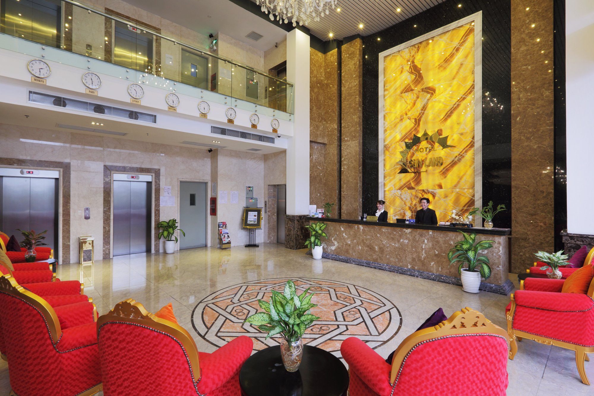 Hotel photo 12 of Sunland Hotel.