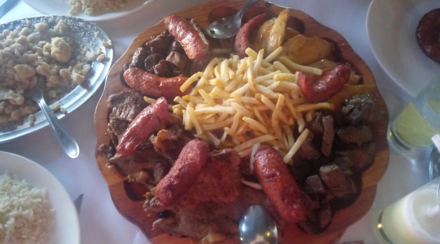Tábua de carnes
