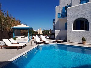 Anatoli Hotel in Naxos, image may contain: Villa, Plant, Pool, Swimming Pool