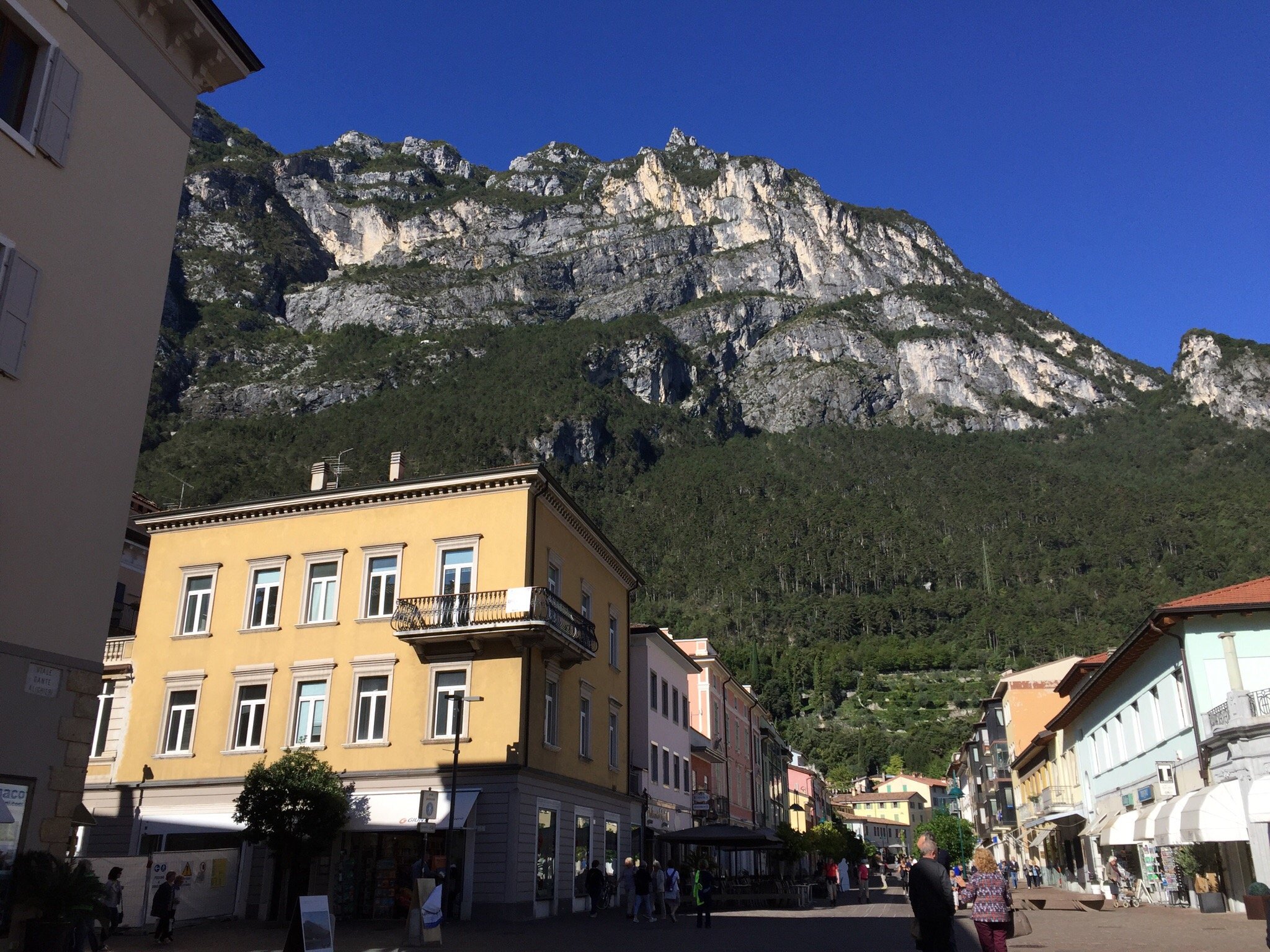 ANTICHE MURA B&B - Updated 2024 Prices & Hotel Reviews (Riva Del Garda ...