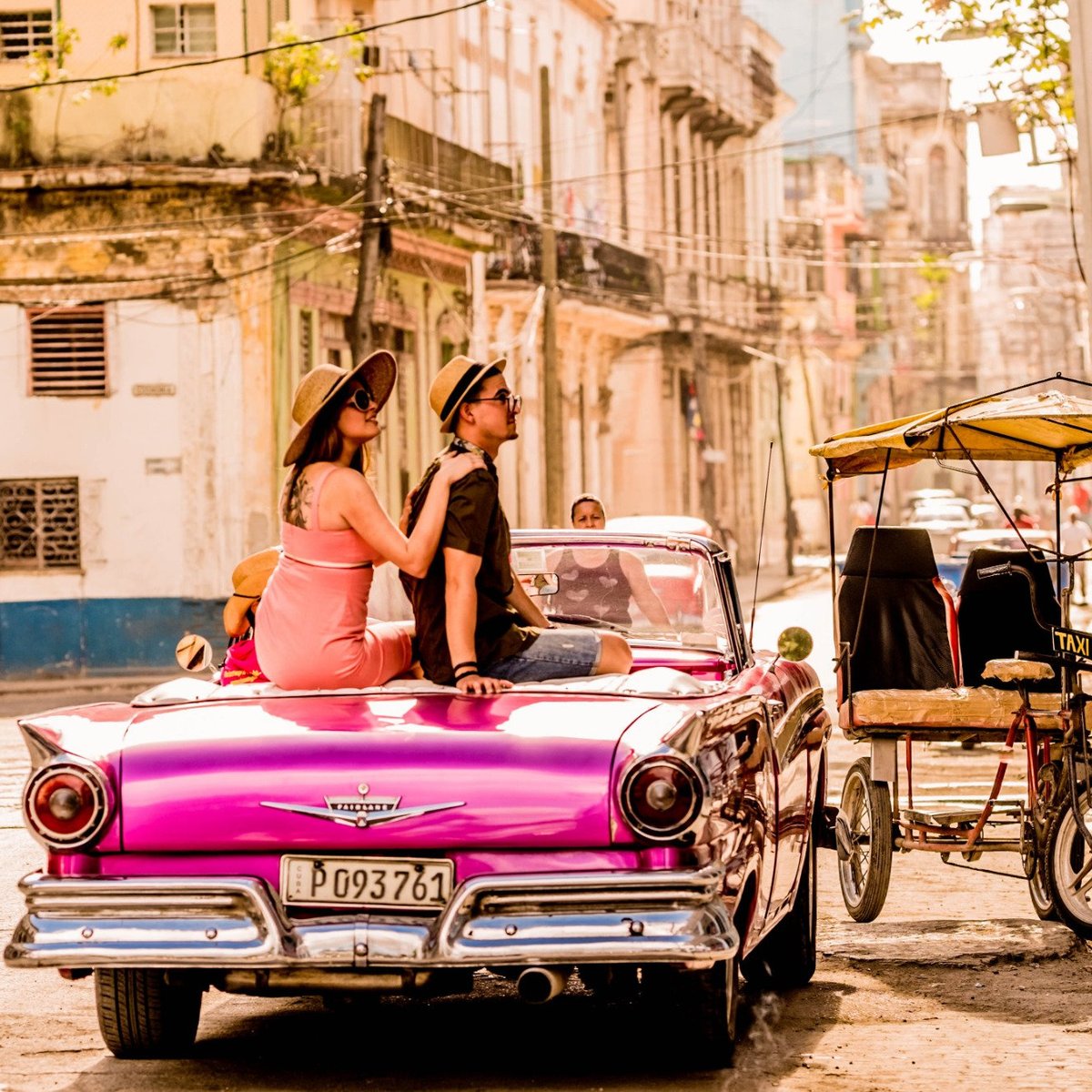 Havana, Cuba - Two Travel Guide - Encircle Photos