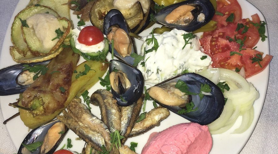 Kala Kathoumena Taverna Ouzeri