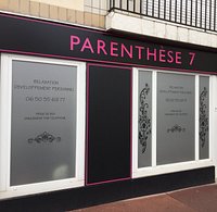 Vitrine du centre de relaxation la Parenthese7 à Chatou