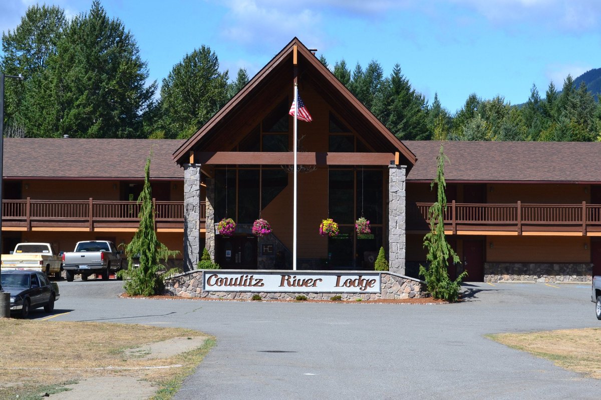 COWLITZ RIVER LODGE - Updated 2022 Prices & Hotel Reviews (Packwood, WA)