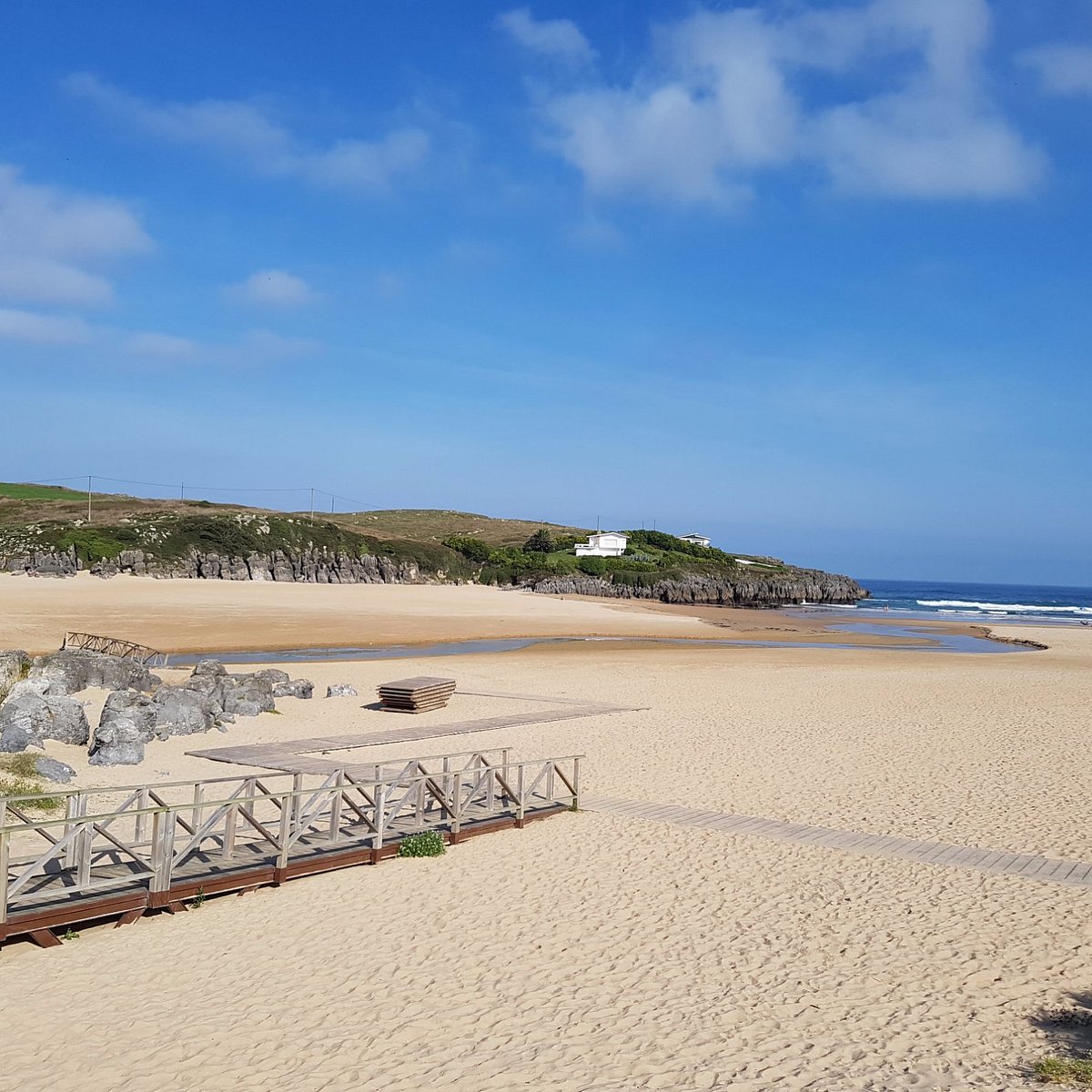 Ajo, en Cantabria, donde el mar y las praderas se funden 3 Merca2.es Un destino que te va a encantar