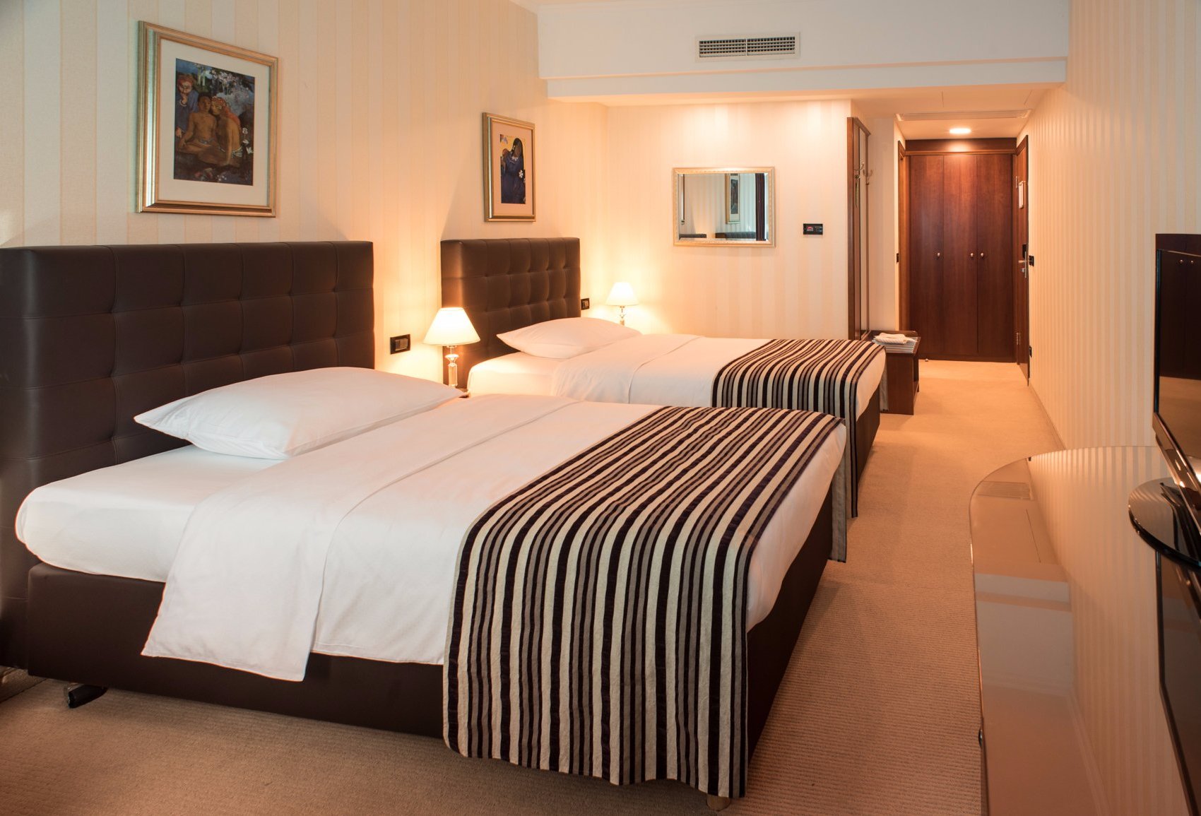 Hotel Dubrovnik by null