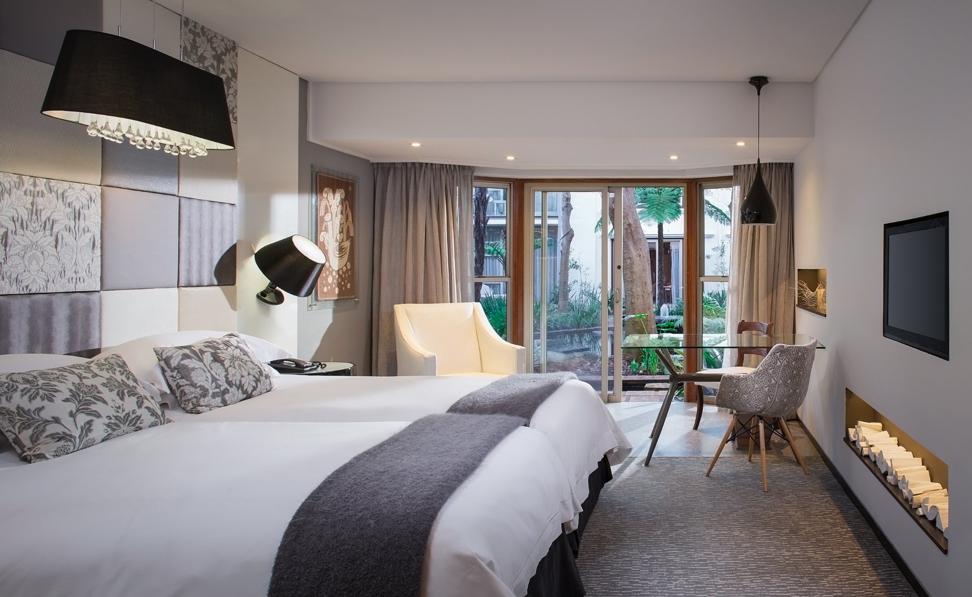 Hotel photo 19 of Vineyard Hotel.