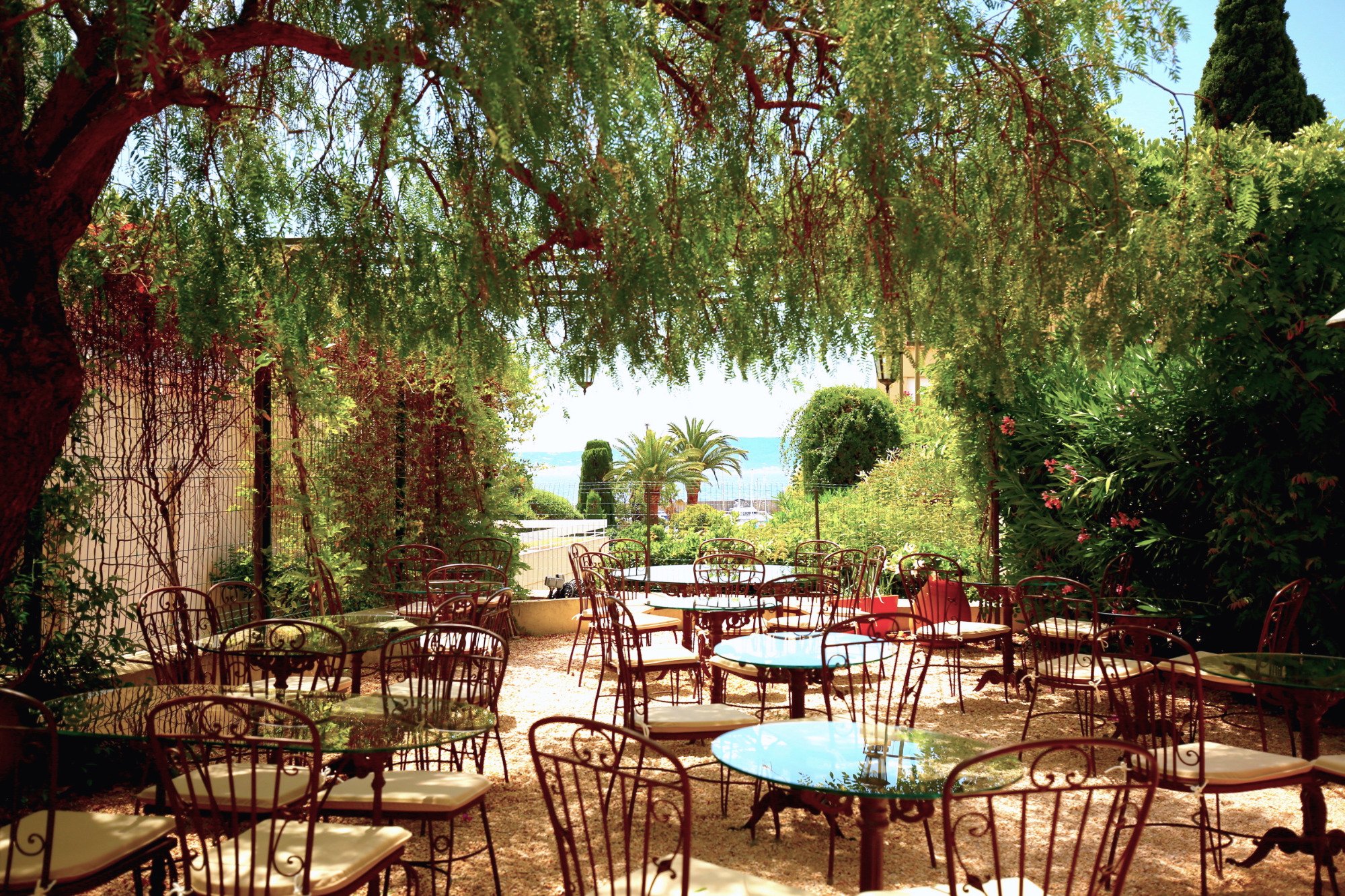 Hotel photo 49 of Hotel Royal Bon Repos.