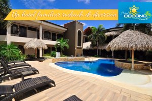 Pool & Beach