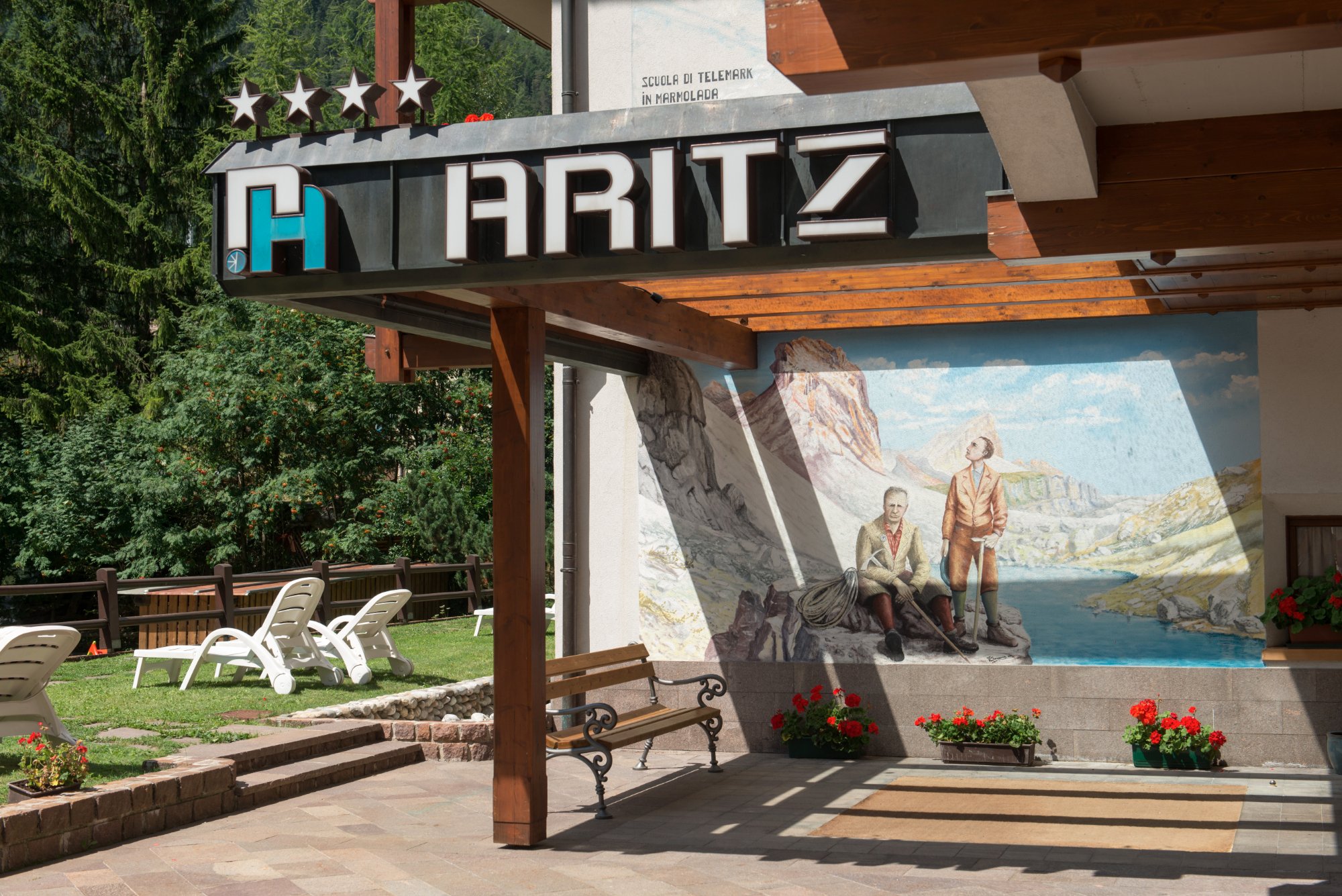 Hotel photo 5 of Aritz Garni Hotel.