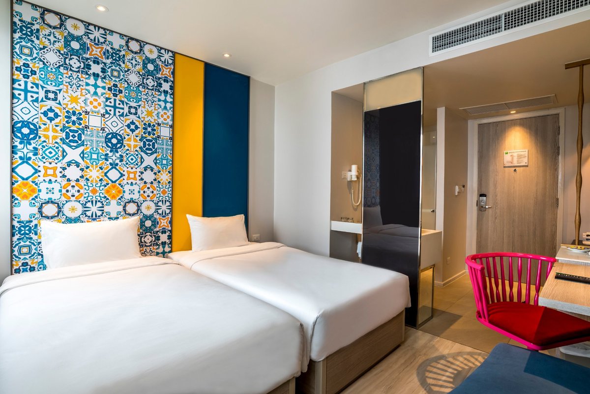 ibis Styles Phuket City Breakfast: Pictures & Reviews - Tripadvisor