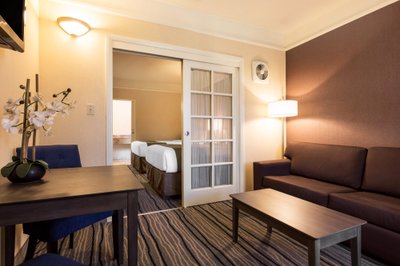 Hotel photo 19 of Ramada Suites by Wyndham San Diego.