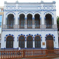 Fachada del Casino Español de Iquique