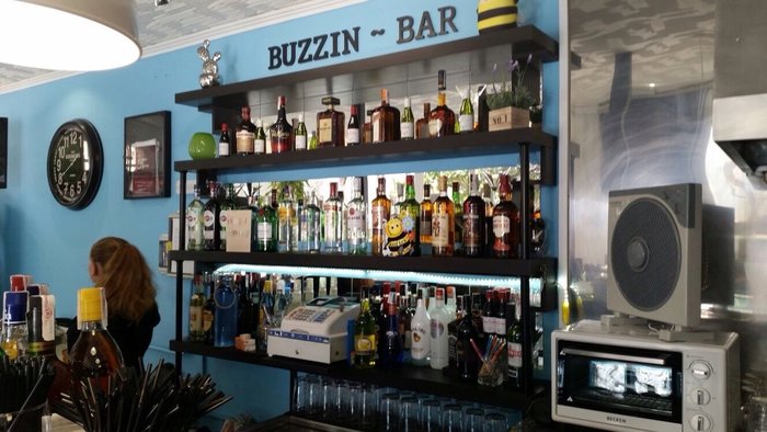 Imagen 2 de Buzzin Bar, Callao Salvaje, Tenerife