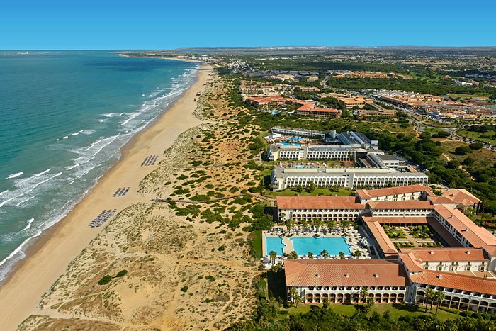 vanter største Modtager IBEROSTAR SELECTION ANDALUCIA PLAYA - Updated 2023 Prices & Hotel Reviews  (Novo Sancti Petri, Spain - Costa de la Luz)