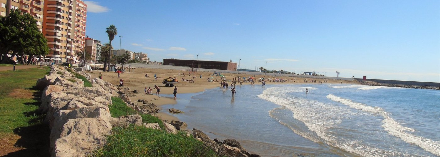 Vista a la playa desde el paseo Manuel Azaña