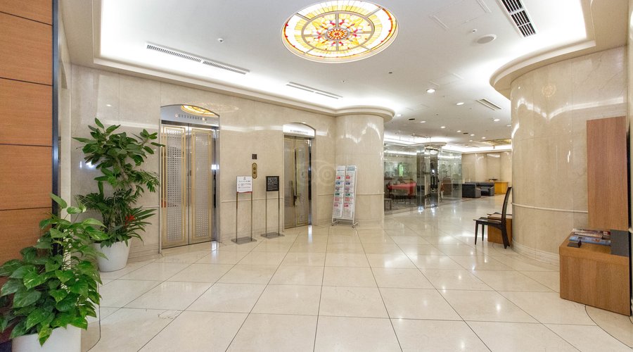 Elevators at the Richmond Hotel Tokyo Mejiro