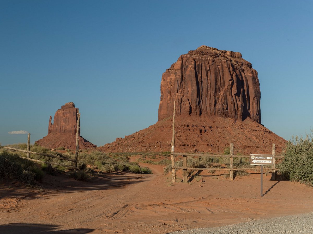 monument valley twin warriors tours