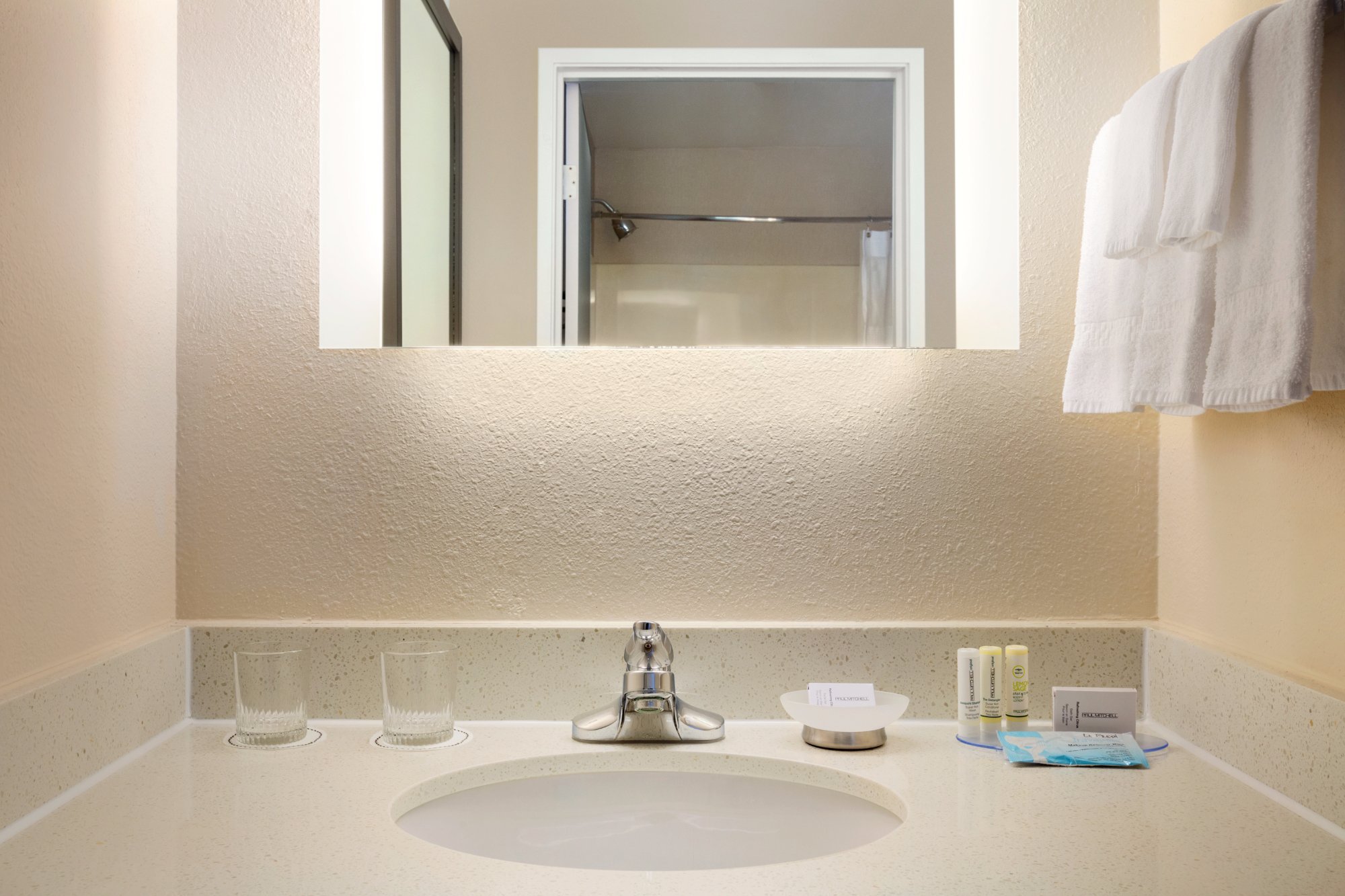 SPRINGHILL SUITES BY MARRIOTT PHOENIX NORTH Updated 2024 Reviews   Suite Bathroom 