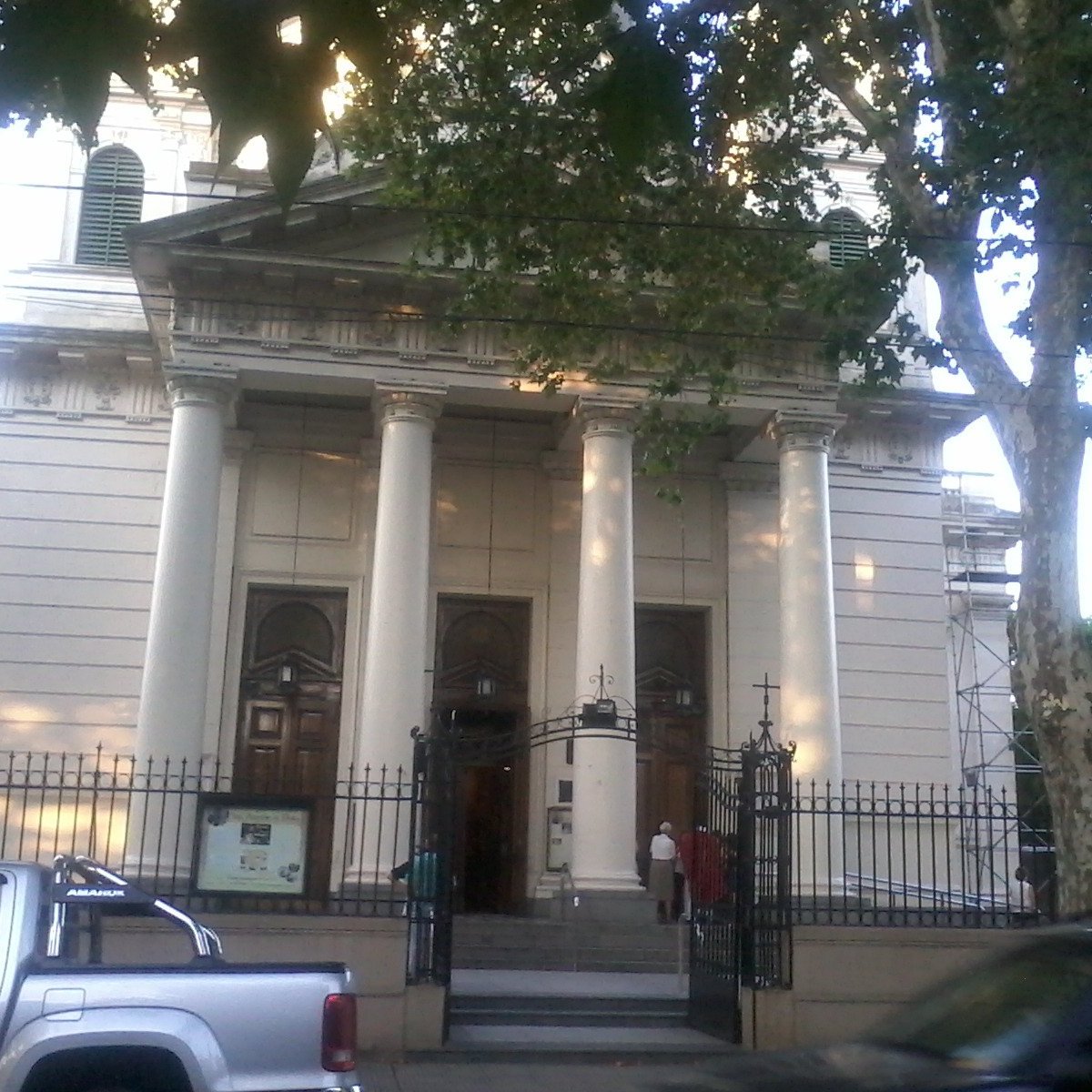 Basilica San Antonio de Padua (Buenos Aires) Lohnt es sich?