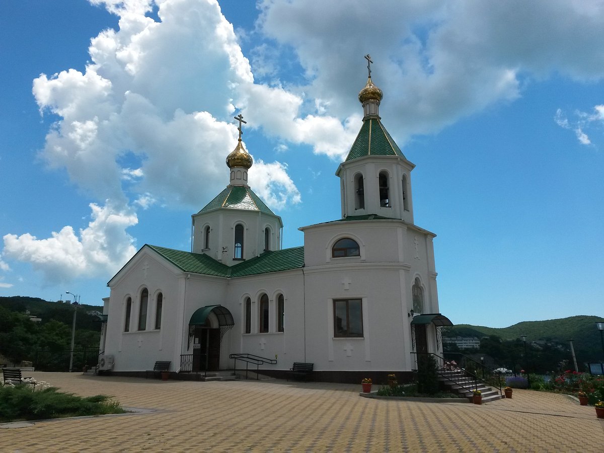 Храм Св. Ксении Петербургской, Абрау-Дюрсо: лучшие советы перед посещением  - Tripadvisor