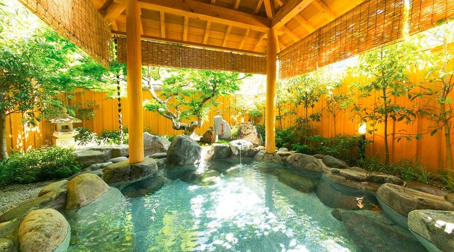 Open Air Public Onsen(Woman)　女人公共露天温泉浴池