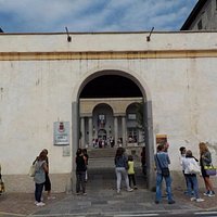 ingresso comune e scuole