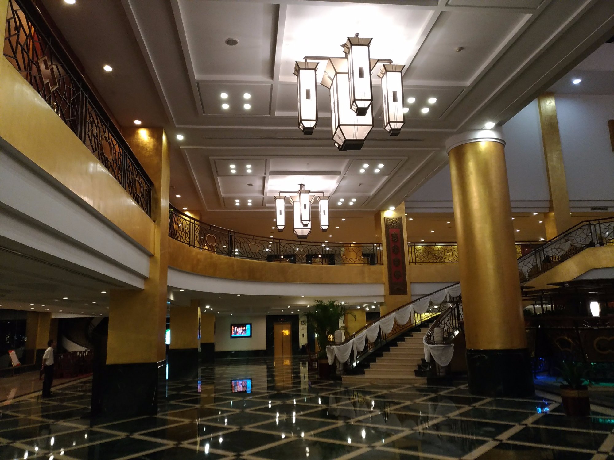 Hotel photo 16 of Grand Trustel Mandarin Garden.