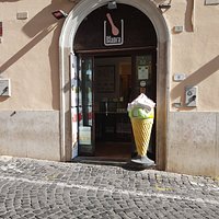 Ingresso con gelatone.