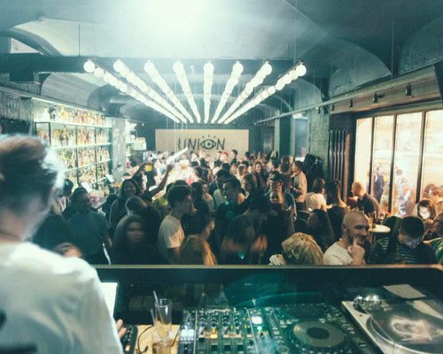 St Petersburg Nightclubs  6 Cool Night Clubs to Try Out