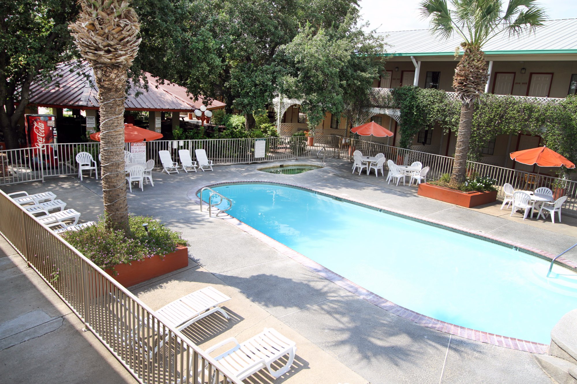 Hotel photo 3 of Family Garden Inn.