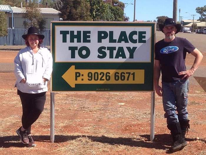 safari inn coolgardie