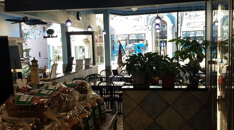 Harbor Deli