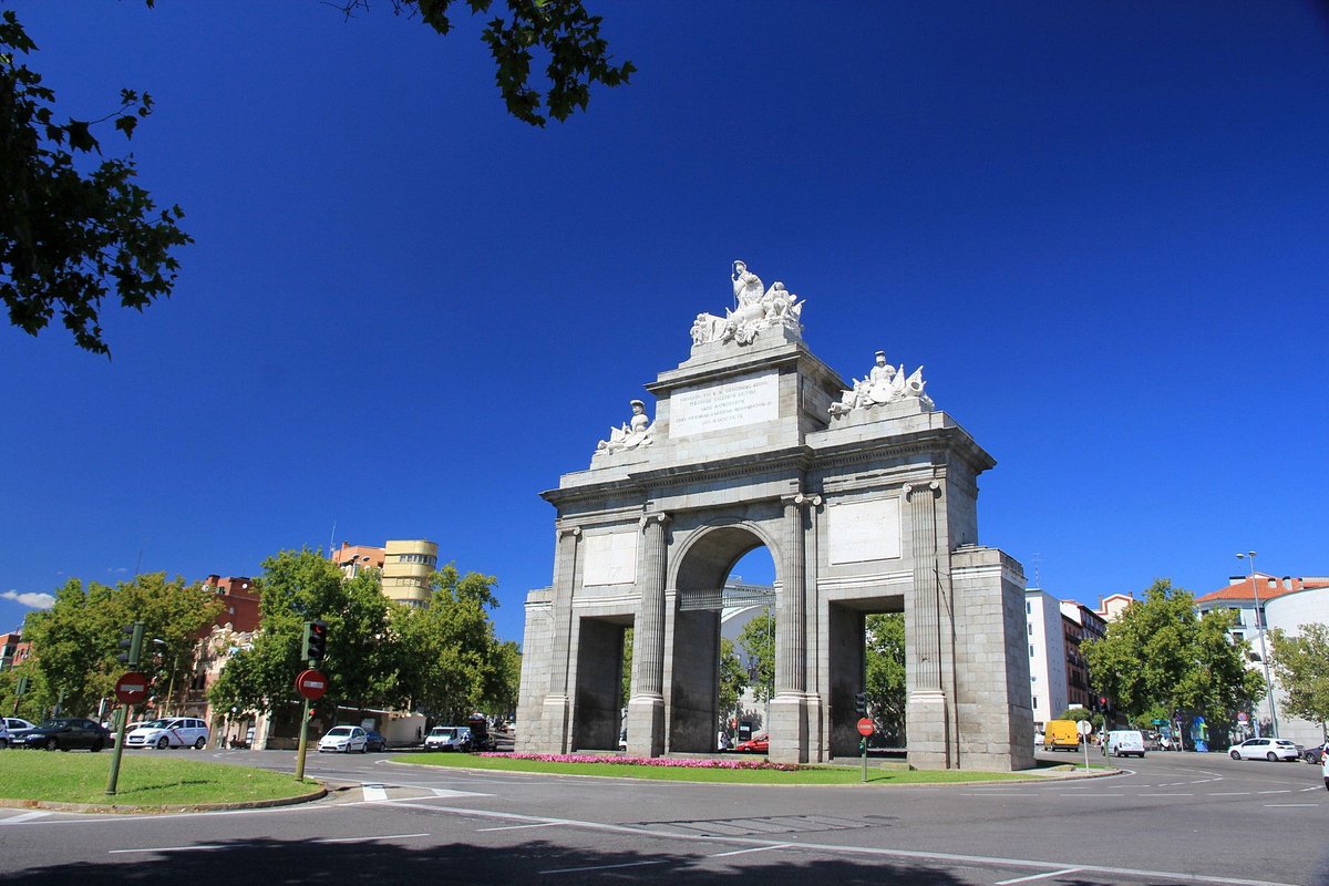 Podrido Igualmente Variante Puerta de Toledo (Madrid) - All You Need to Know BEFORE You Go