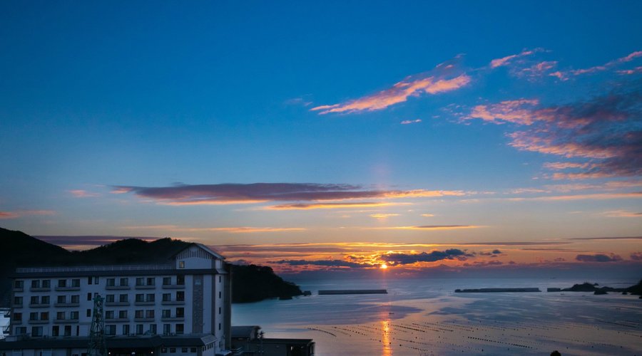 Sunrise 