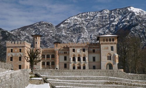 Castello Ceconi a Pielungo