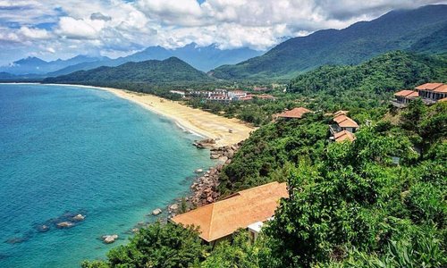 The hotel's beach.