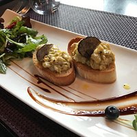 bruschettas oeufs brouillés truffés