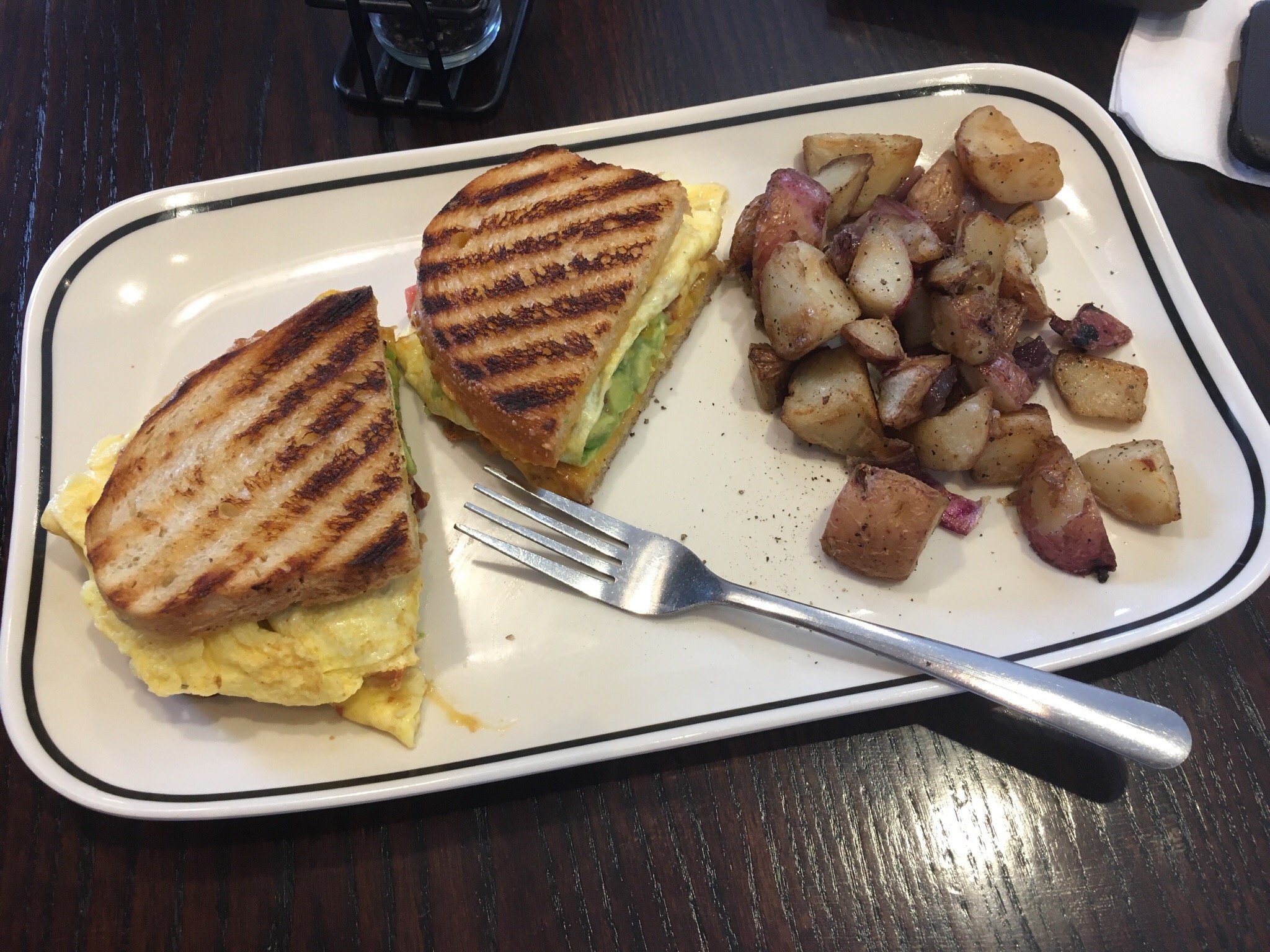 What time does panera serve lunch sales