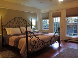 Gingerbread House Bed & Breakfast in Wolfville