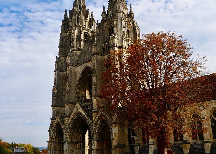 The Abbaye Saint-Jean-des-Vignes