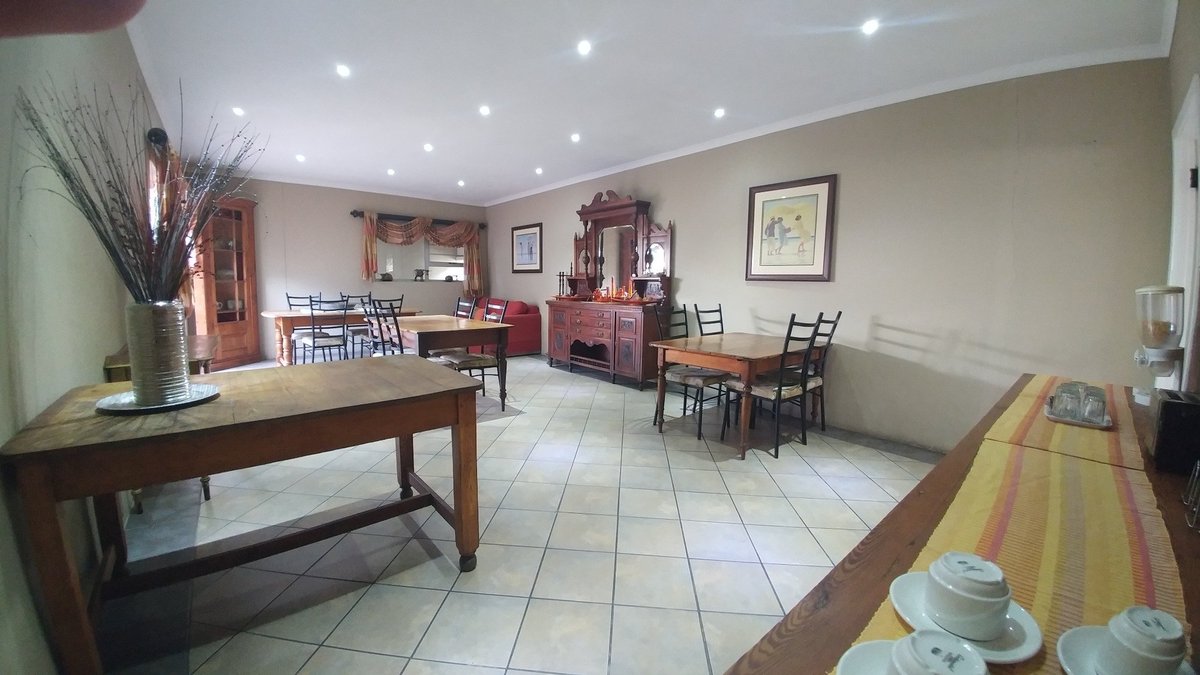 BATELEUR B&B: Reviews (Uitenhage, South Africa) - Photos of Guesthouse ...