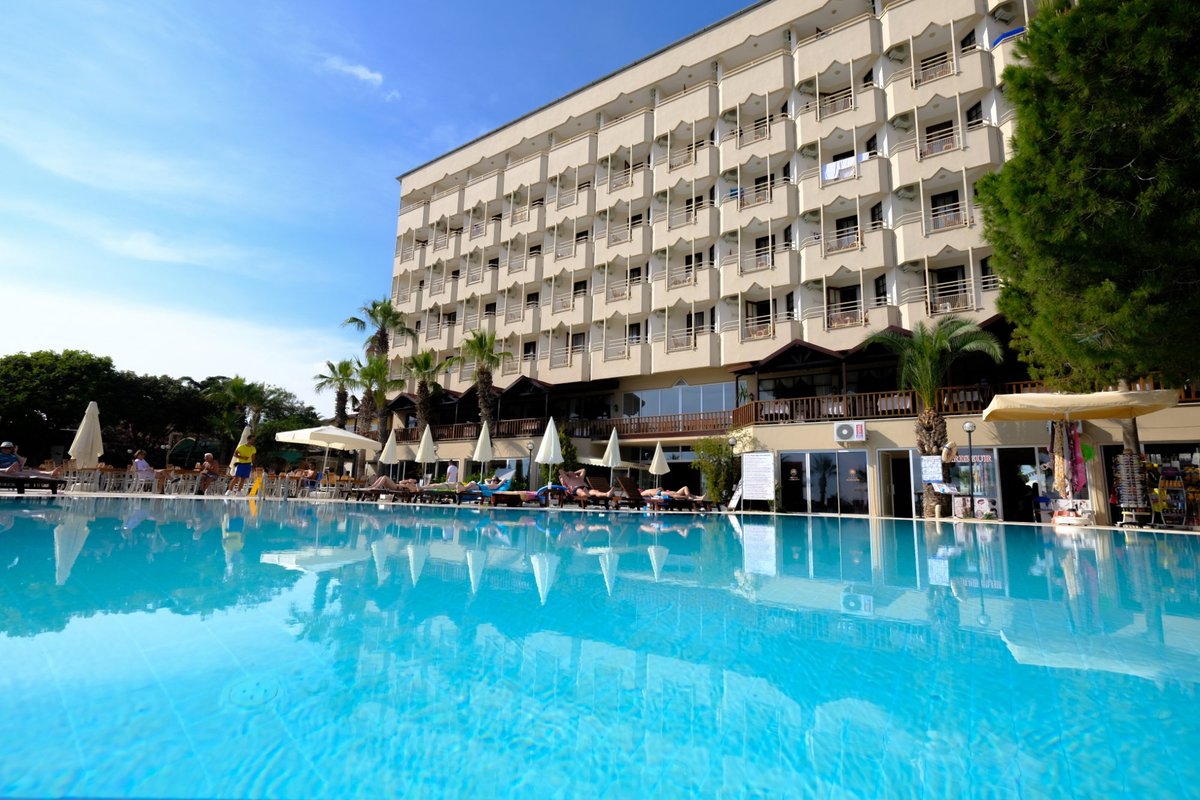 anitas beach hotel konakli